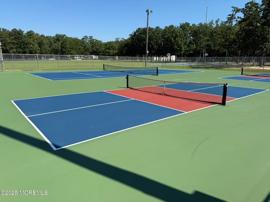 Exterior, Tennis Courts