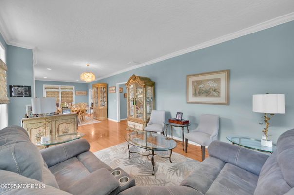 Chandelier, Dining room, Interior, Kitchen, Living room, Recessed Lighting, Wood Texture Flooring