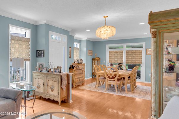 Chandelier, Dining room, Interior, Recessed Lighting, Wood Texture Flooring