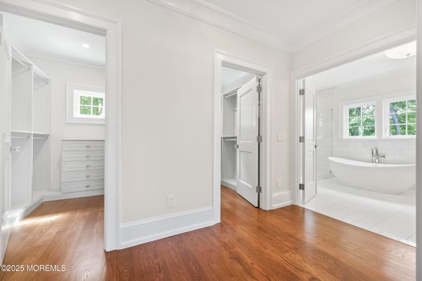 Bathroom, Free Standing Baths, Interior, Recessed Lighting, Wood Texture Flooring