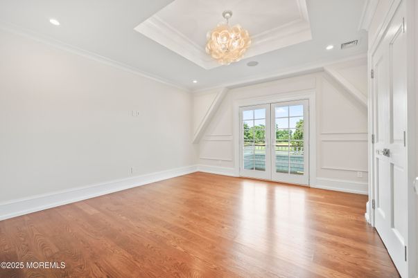 Chandelier, Empty room, Interior, Recessed Lighting, Wood Texture Flooring
