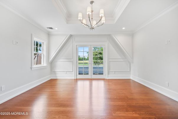 Chandelier, Empty room, Interior, Recessed Lighting, Wood Texture Flooring
