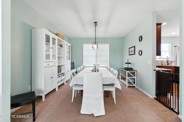 Dining room, Interior, Pendant Lights, Recessed Lighting