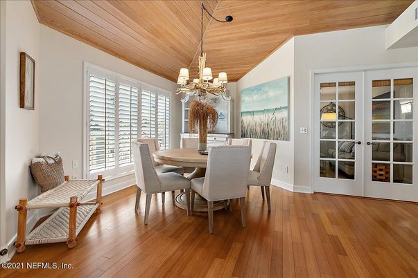 Chandelier, Dining room, Interior, Wooden Ceilings, Wood Texture Flooring