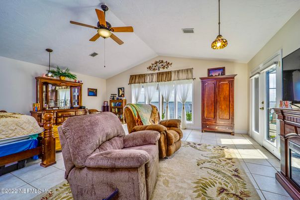 Interior, Living room, Pendant Lights
