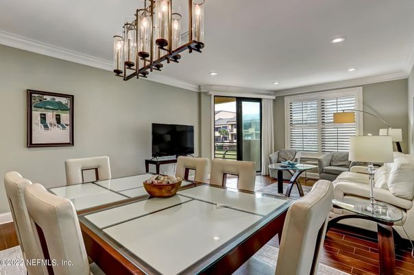 Dining room, Interior, Living room, Recessed Lighting, Wood Texture Flooring