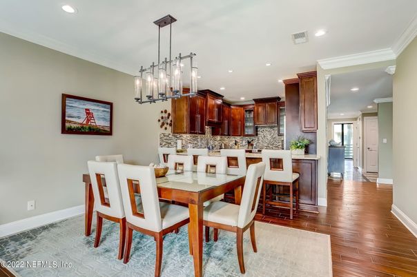 Dining room, Interior, Kitchen, Pendant Lights, Recessed Lighting, Wood Texture Flooring