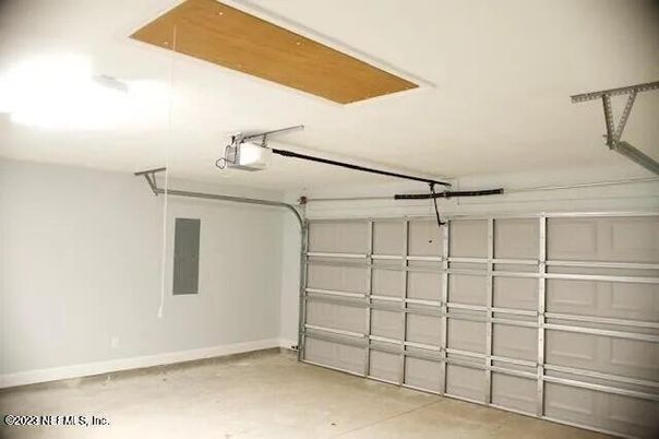 Garage, Interior