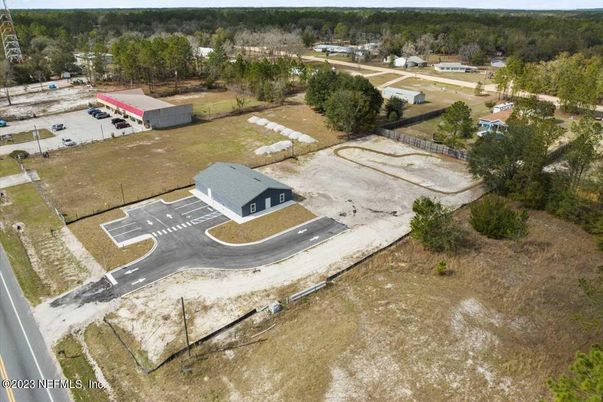 Exterior, Drone