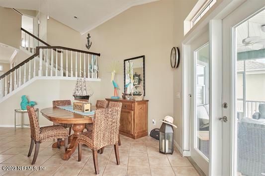 Dining room, Interior, Recessed Lighting