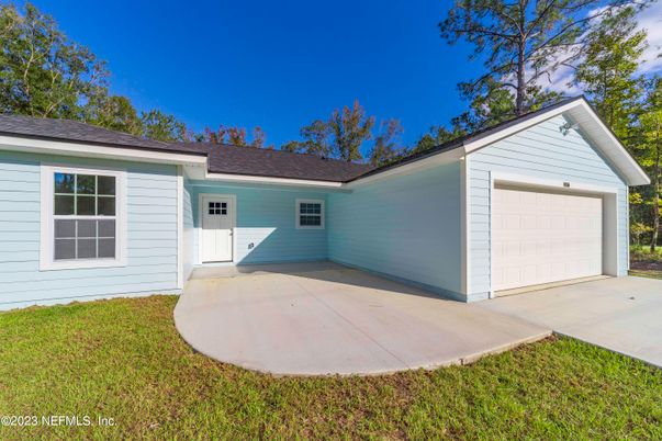Detached Garage, Exterior