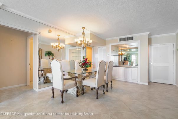 Chandelier, Dining room, Interior