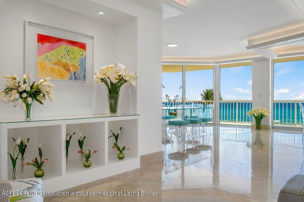 Interior, Recessed Lighting, Water