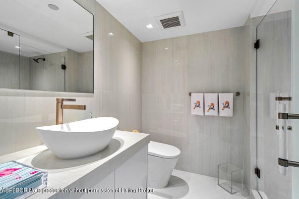 Bathroom, Free Standing Baths, Glass Shower, Interior, Recessed Lighting