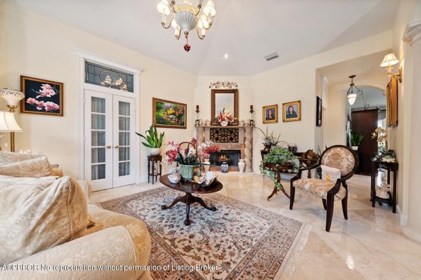 Chandelier, Fireplace, Interior, Living room, Recessed Lighting