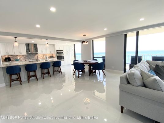 Dining room, Interior, Kitchen, Living room, Pendant Lights, Recessed Lighting, Stainless Steel Appliances, Water