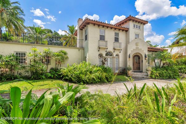 Backyard, Exterior, Facade, Spanish Mediterranean