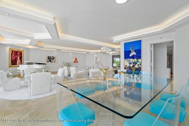 Dining room, Interior, Living room, Recessed Lighting