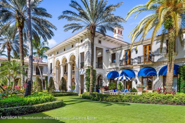 Backyard, Exterior, Facade, Mediterranean