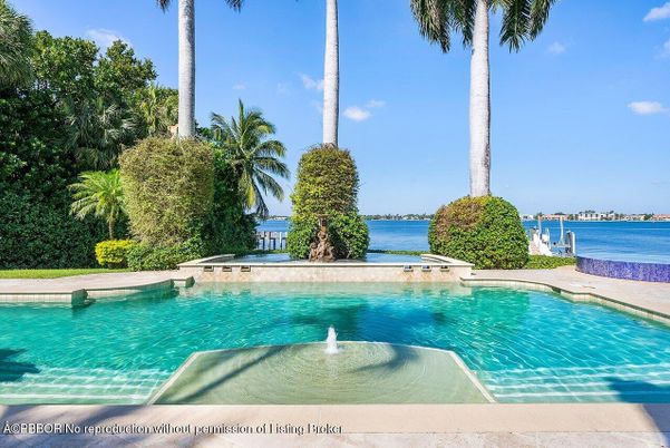 Exterior, Lake, Pool, Water