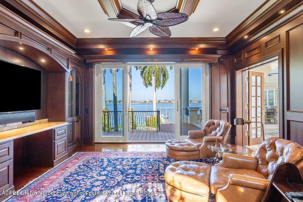 Interior, Living room, Recessed Lighting, Water, Wood Texture Flooring