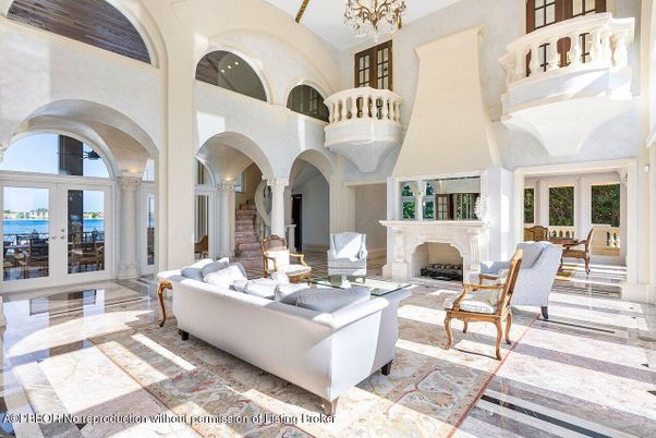 Fireplace, Interior, Living room