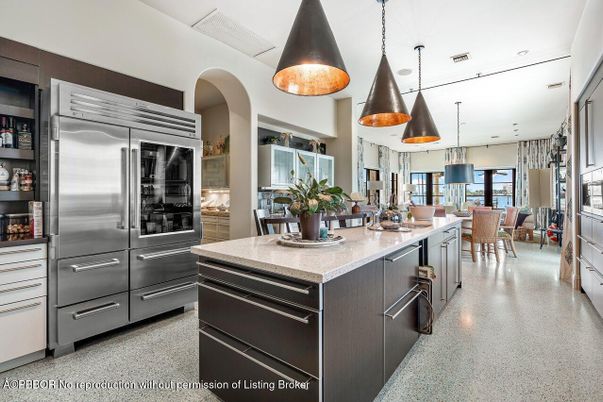 Dining room, Interior, Kitchen, Pendant Lights, Recessed Lighting, Stainless Steel Appliances