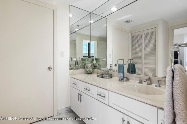 Bathroom, Dual Sink Vanities, Interior, Marble, Recessed Lighting