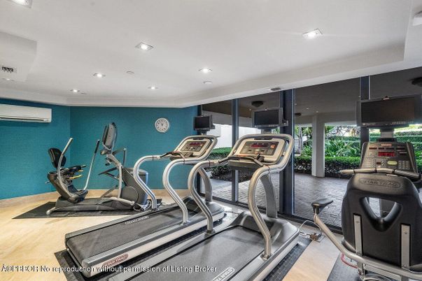 Fitness Equipment, Gym, Interior, Recessed Lighting