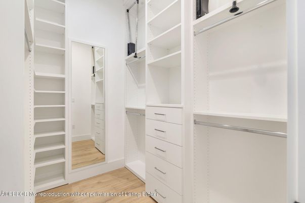 Interior, Walk-in Closets, Wood Texture Flooring