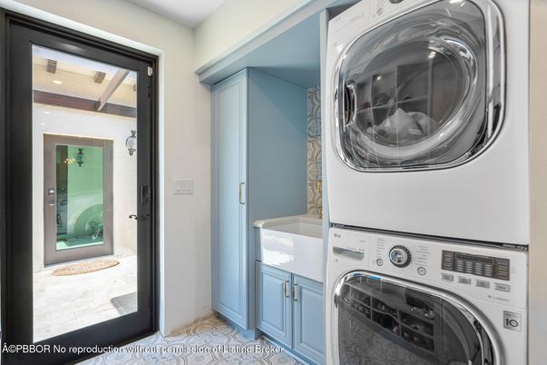Interior, Utility Closets, Washer