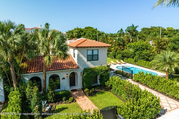 Exterior, Facade, Pool, Spanish Mediterranean