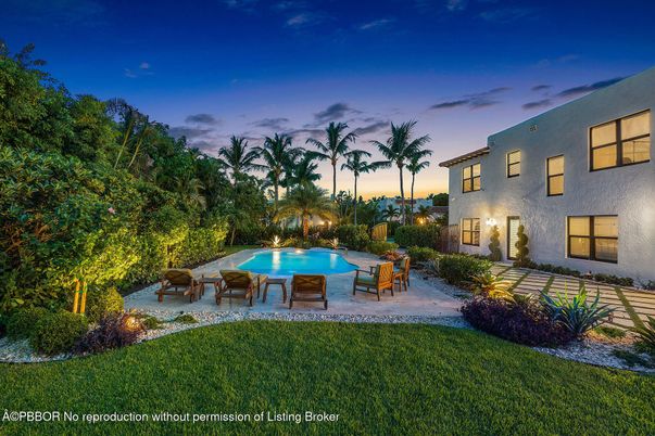 Backyard, Exterior, Pool