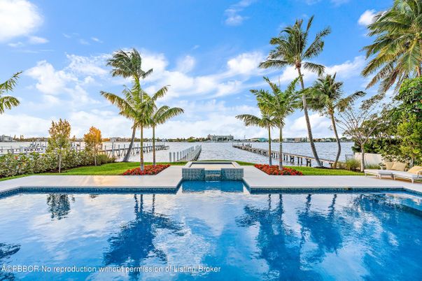 Exterior, Lake, Pool, Water
