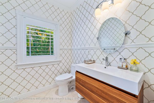 Bathroom, Interior