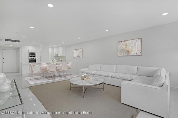 Dining room, Interior, Kitchen, Living room, Recessed Lighting, Stainless Steel Appliances