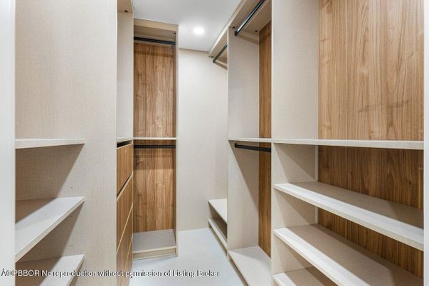 Interior, Recessed Lighting, Walk-in Closets
