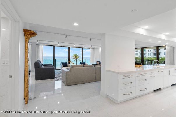 Interior, Living room, Recessed Lighting, Water