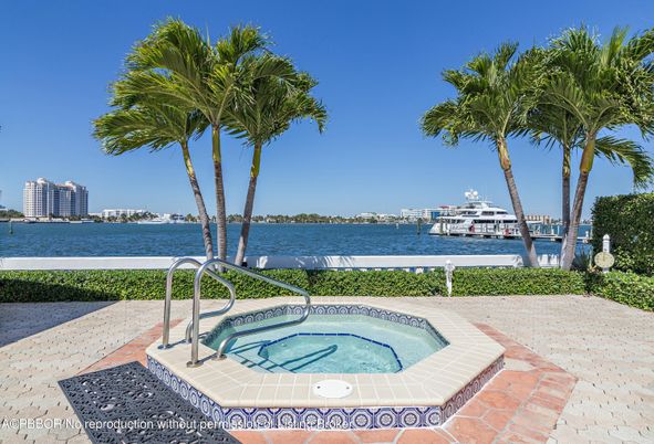 Exterior, Lake, Pool