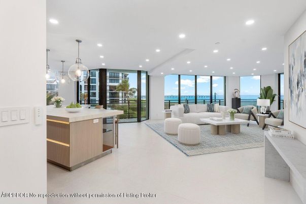 Dining room, Interior, Living room, Pendant Lights, Recessed Lighting, Water
