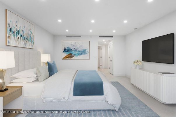 Bedroom, Interior, Recessed Lighting