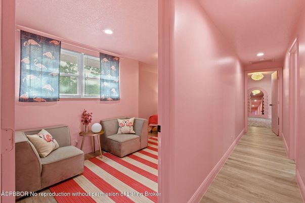 Interior, Recessed Lighting, Wood Texture Flooring