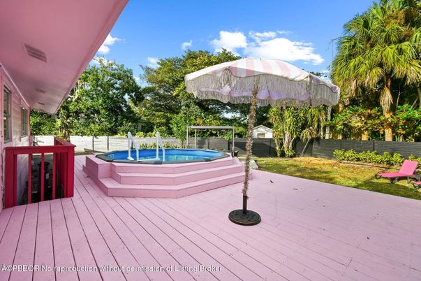Backyard, Exterior, Pool