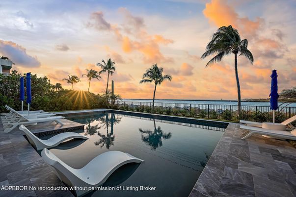 Exterior, Lake, Pool