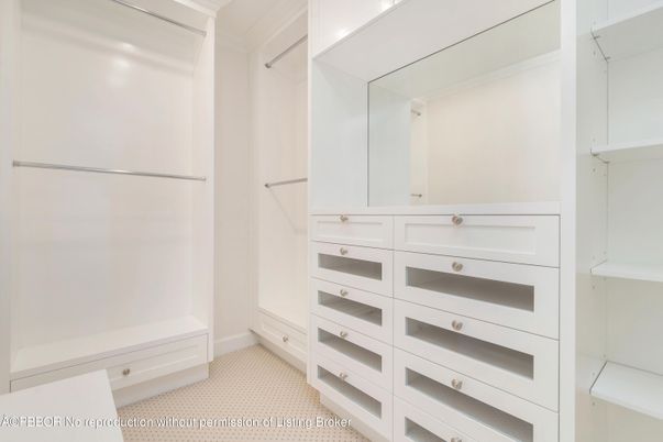 Interior, Walk-in Closets
