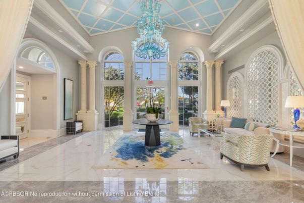 Chandelier, Interior, Living room, Marble, Recessed Lighting
