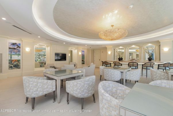 Chandelier, Dining room, Interior, Living room, Recessed Lighting