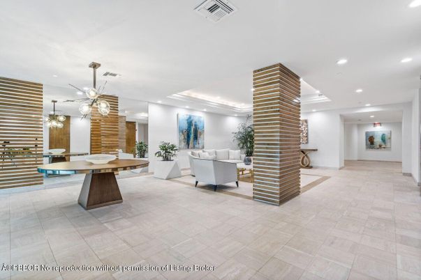 Interior, Living room, Pendant Lights, Recessed Lighting