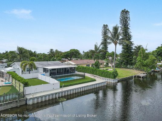 Exterior, Lake, Pool