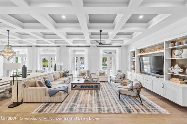 Interior, Living room, Pendant Lights, Recessed Lighting, Wood Texture Flooring